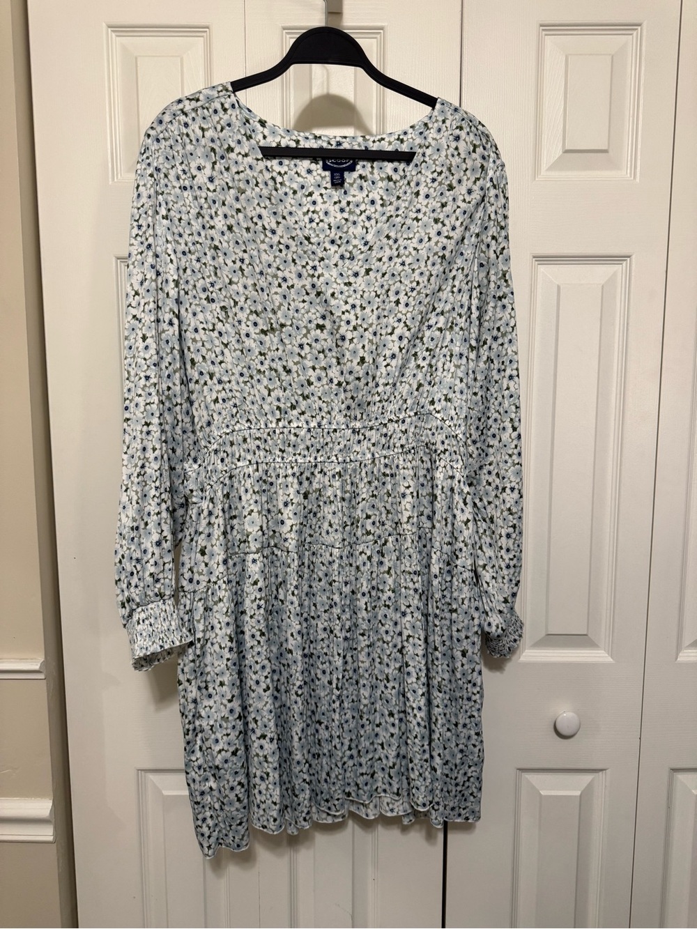 LC Lauren Conrad Light Blue Floral Long Sleeve Dress